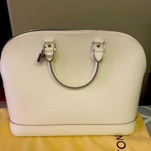 Beautiful condition ivory LV Epi Alma PM satchel